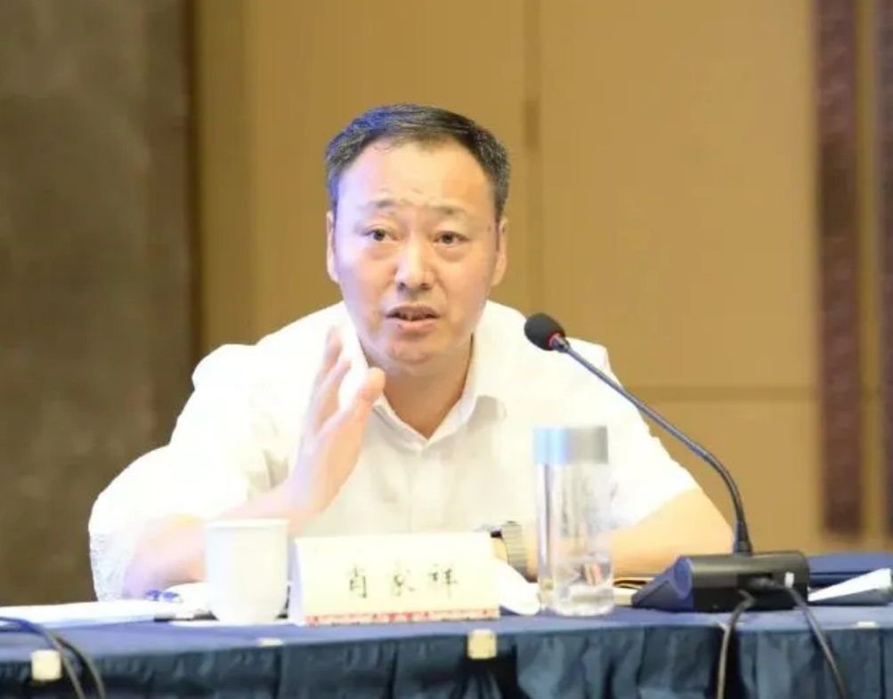 中国水泥协会执行会长肖家祥赴海螺水泥、红狮集团座谈